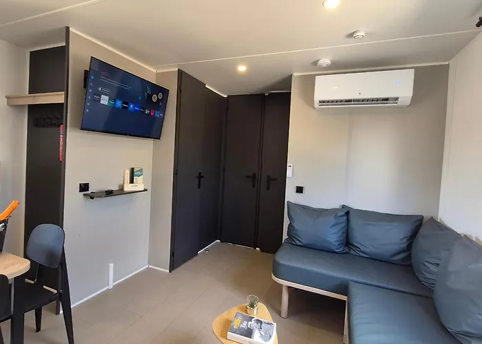 Κάμπινγκ La Dolce Mediterraneenne Mobil A 200m De La Parc Aquatique 5 Etoiles Les Dunes Torreilles